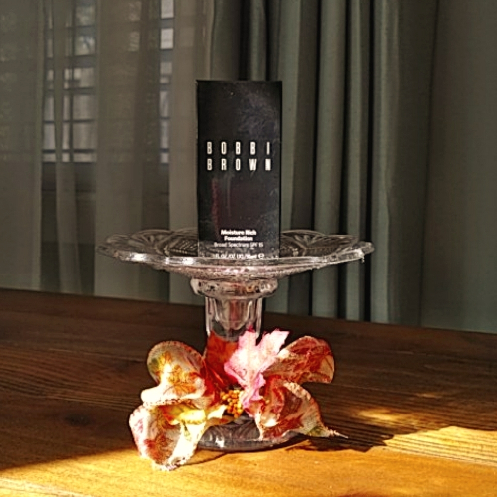 Bobbi Brown Moisture Rich Foundation